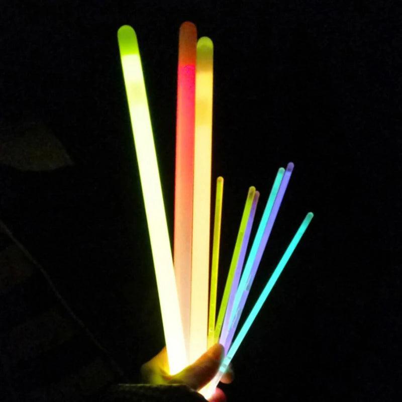 Bâton Lumineux Glow Stick - L'accessoire lumineux parfait pour vos soirées