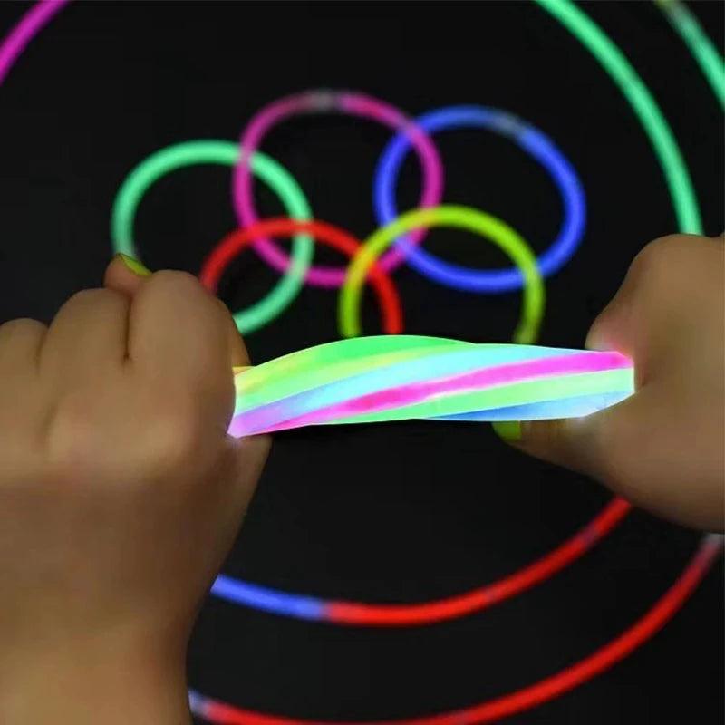 Bâton Lumineux Glow Stick - L'accessoire lumineux parfait pour vos soirées